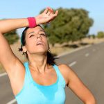 運動すると汗をかきすぎる…少しの運動で大量に汗をかく原因は？